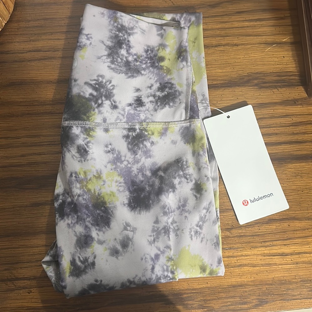 Lululemon leggings